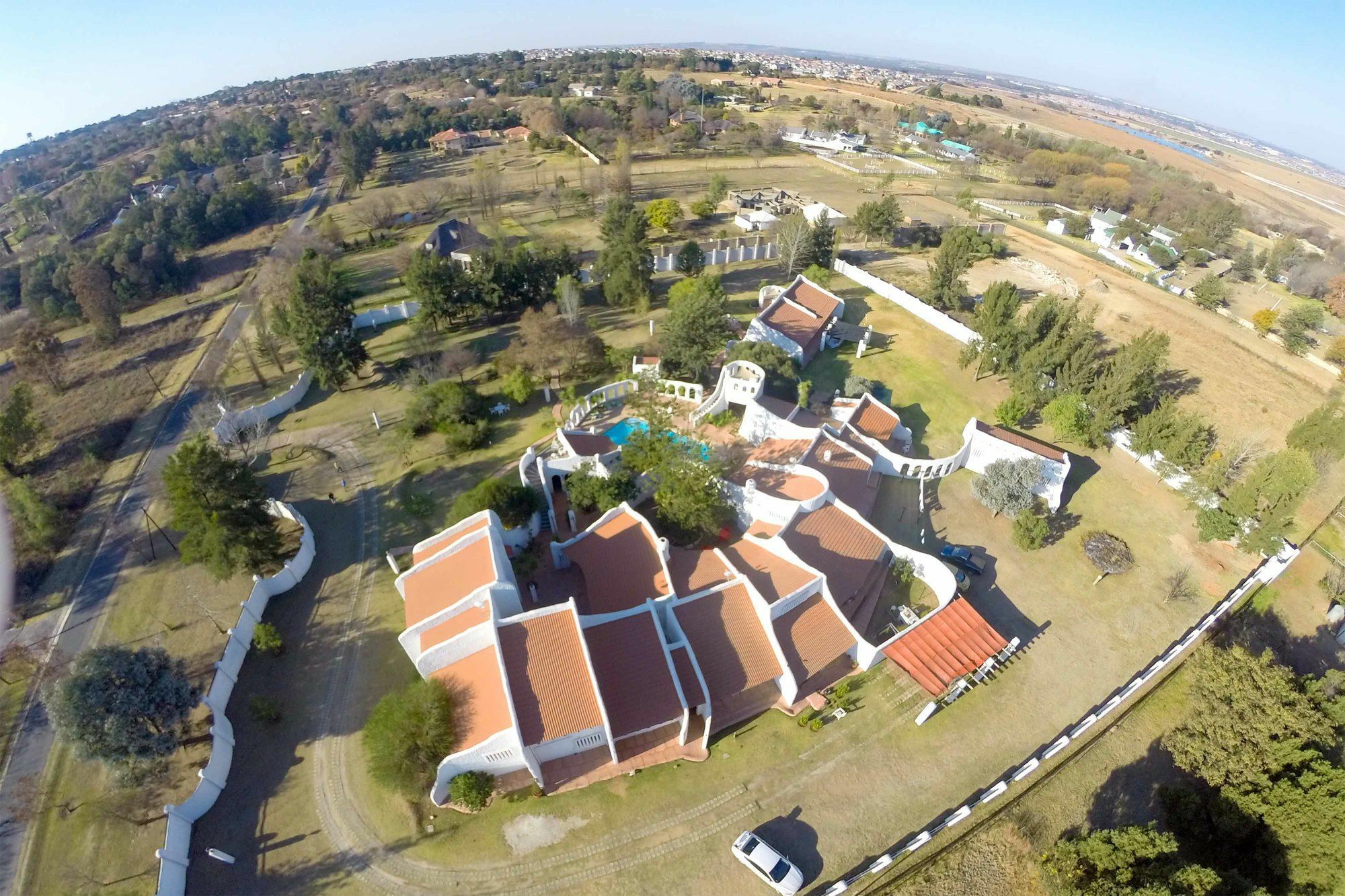 By Bush Telegraph Lodge Johannesburg Exteriör bild